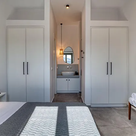 Anat Paros Вилла Isterni (Paros)