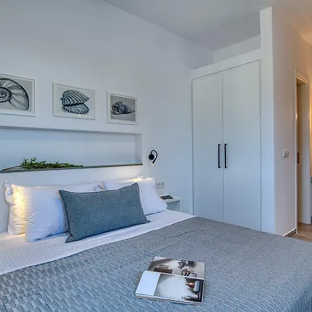 Вилла Anat Paros Isterni (Paros)