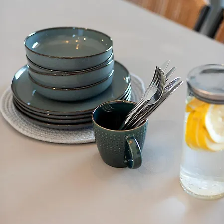 Anat Paros * Isterni (Paros)