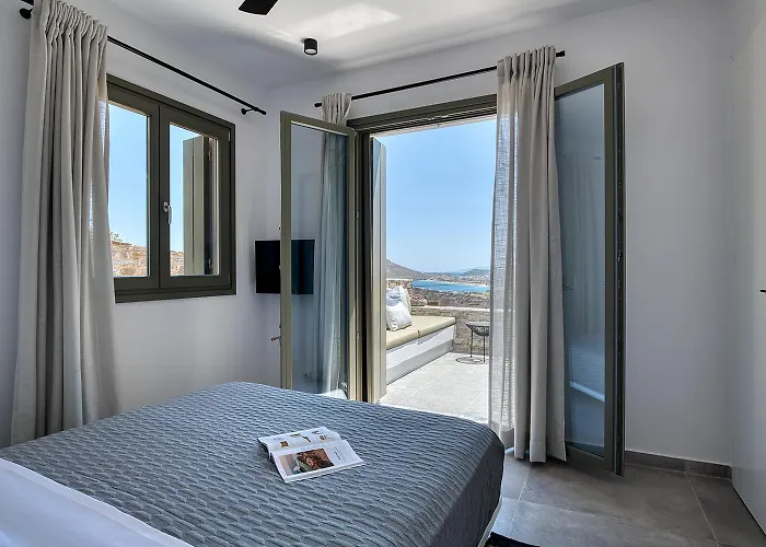 Anat Paros Villa *
